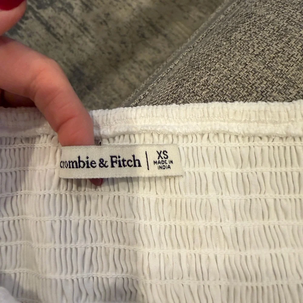 Abercrombie & Fitch White Square-Neck Midi Dress with Puff Sleeves - Picture 8 of 9